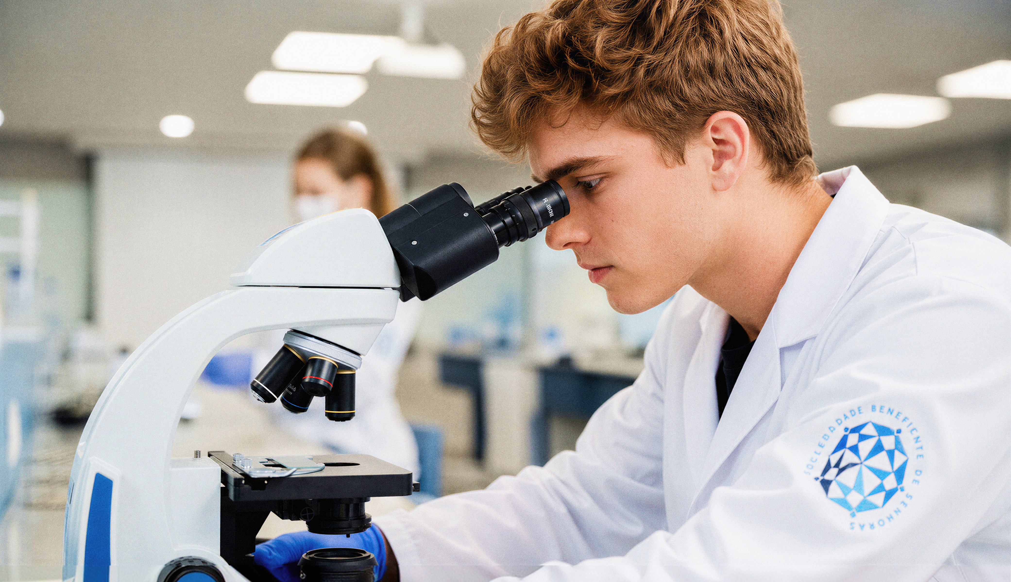 First Experience - Biomedicina