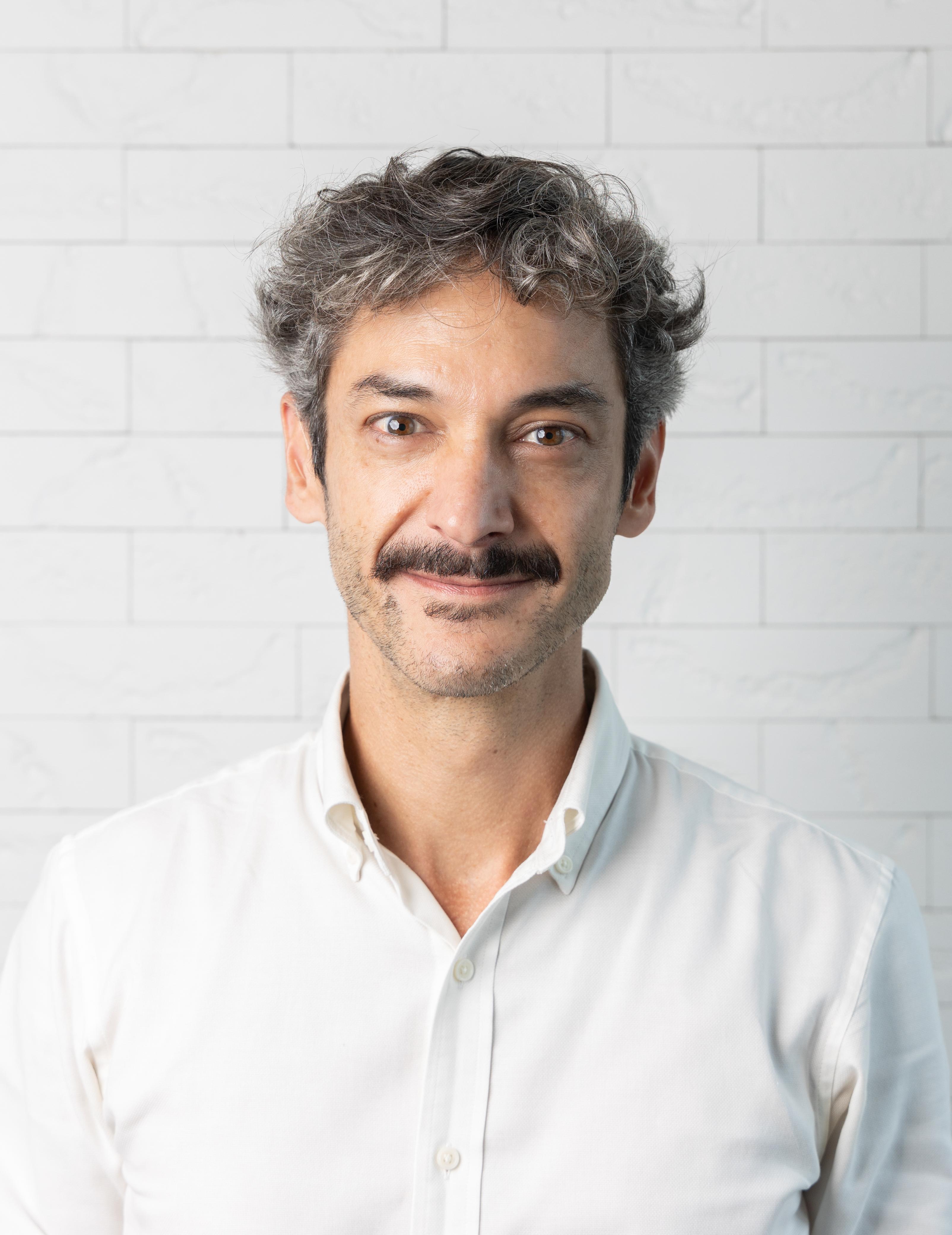 Dr. Ricardo de Paula Vasconcelos
