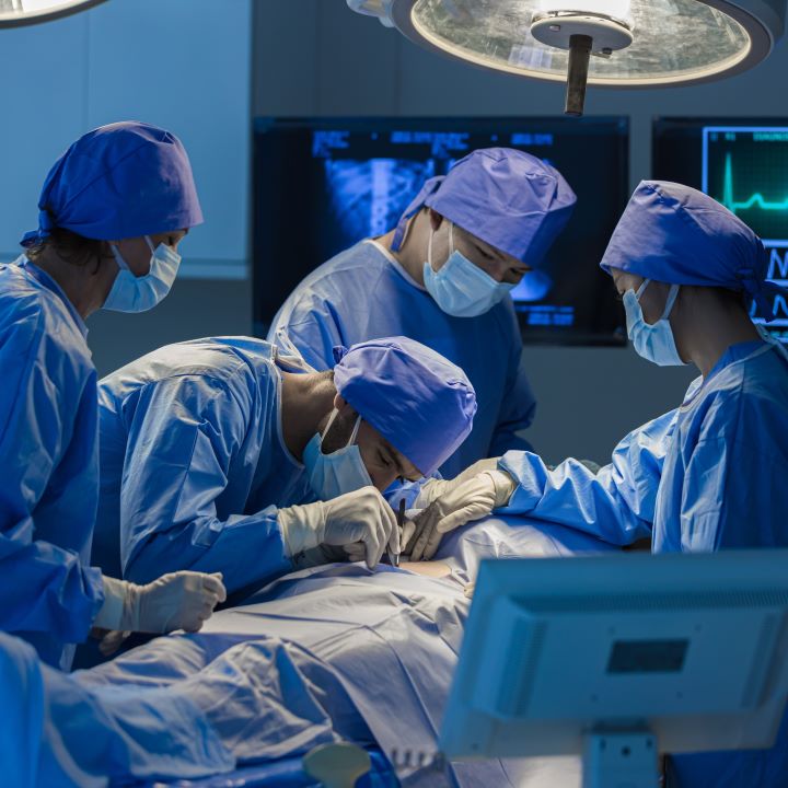 Cirurgia Urológica Minimamente Invasiva e Robótica