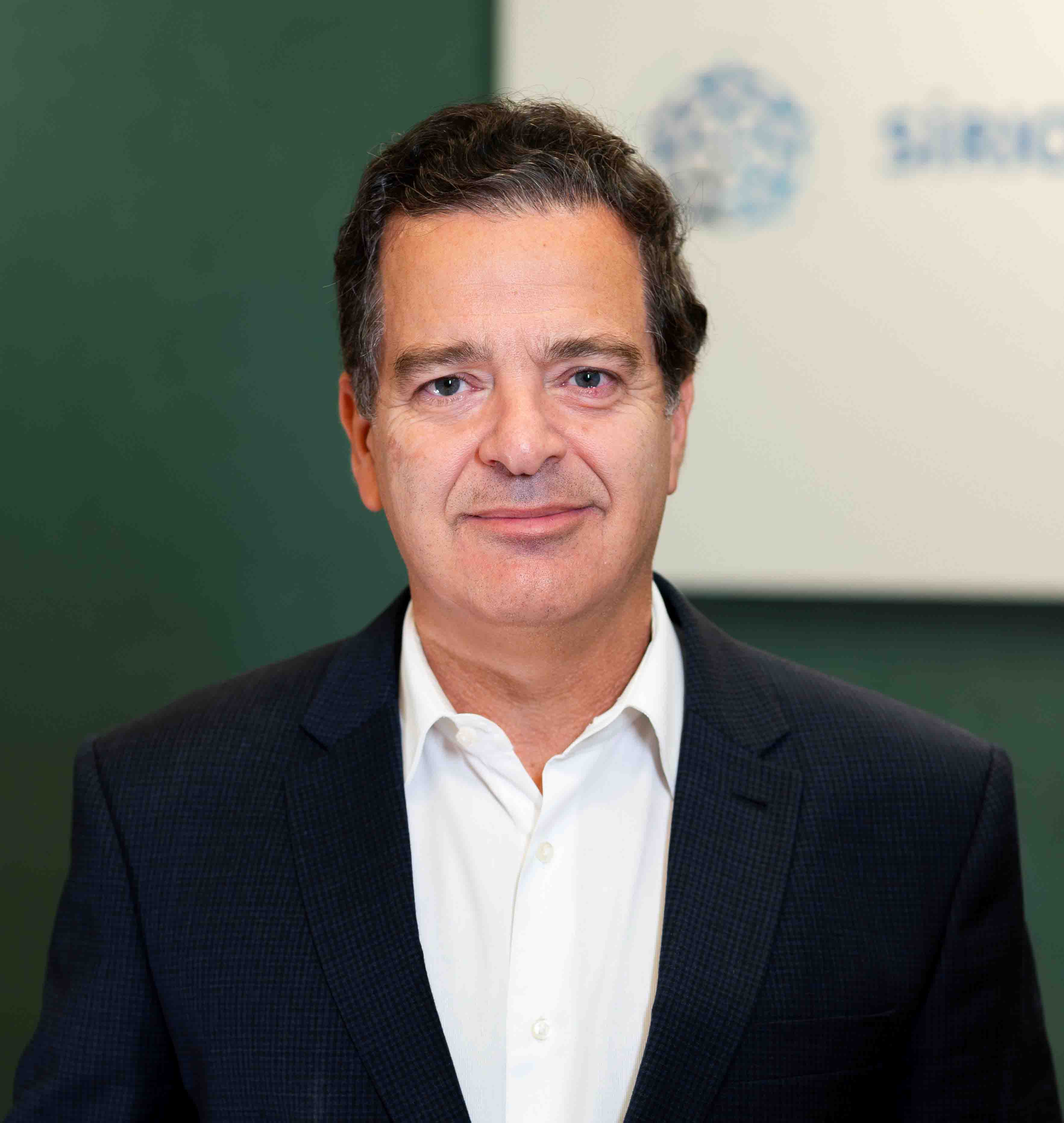 Sérgio Edgar Camões Conti Ribeiro