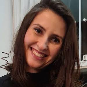 Dra. Luciana Mendonça Barbosa