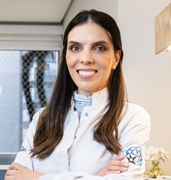 Dra. Talia Falcão Dalçóquio